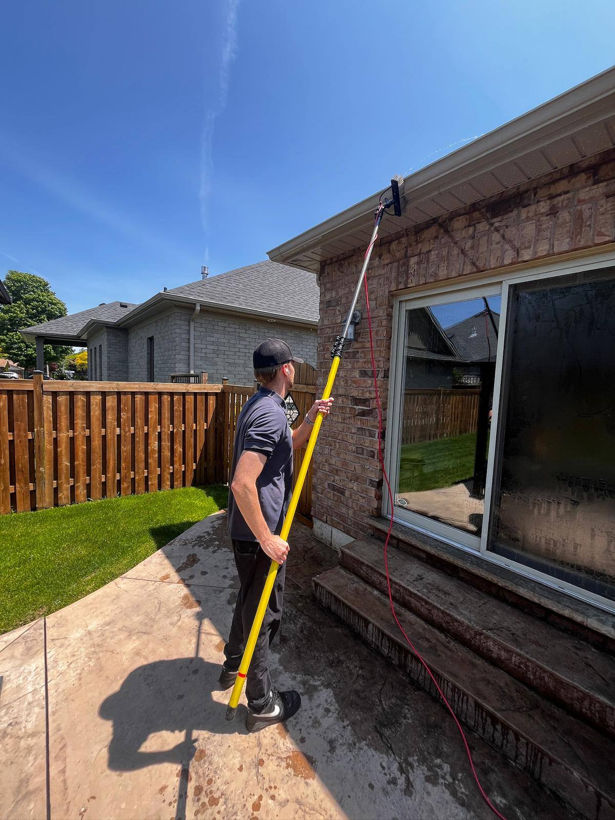 Pole cleaning a large back window